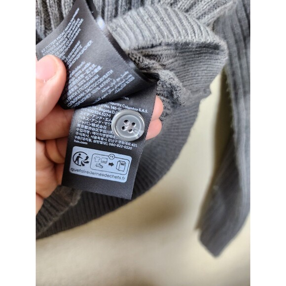 ​H&M Divided Womens Size S Gray Cropped Ribbed Knit Cardigan Sweater - Picture 6 of 6